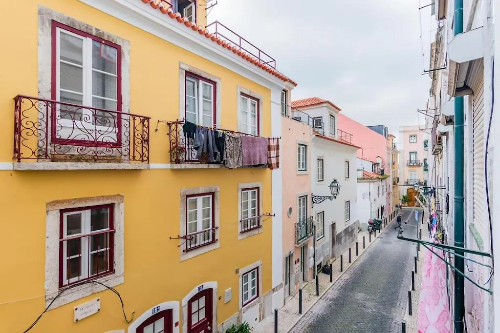 Lisbon Stay @ Santa Catarina 0*,
