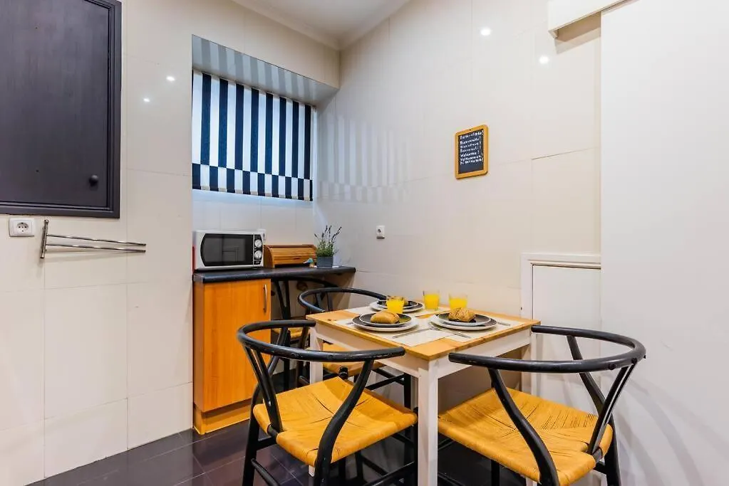 Lisbon Stay @ Santa Catarina Apartment